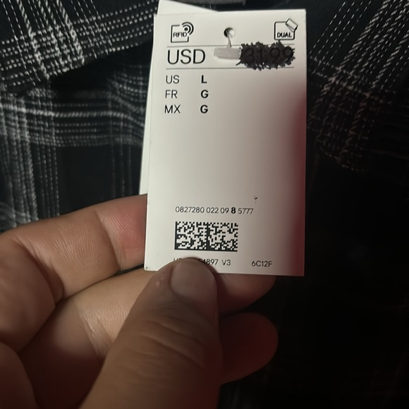 H&M Flannel - Picture 4 of 4